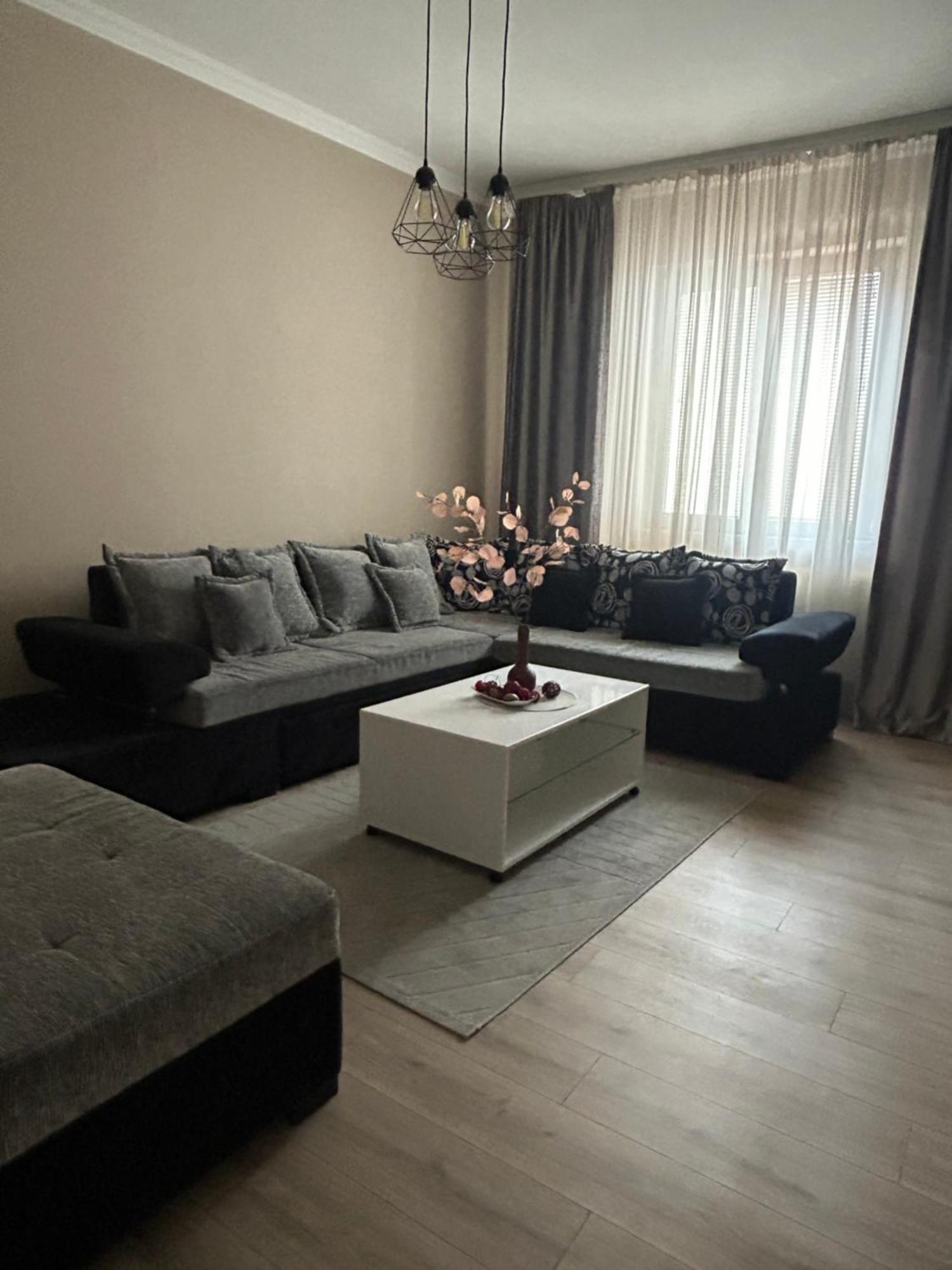 Apartman Tara Subotica Bagian luar foto